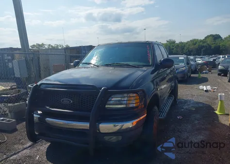 2001 Ford F-150 King Ranch Edition/Lariat/Xlt from USA, damaged, VIN 1FTRW08L61KF52824